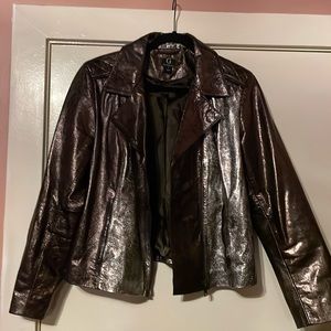 G by Giuliana in XL is an excellent condition.